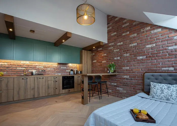 M8 Exclusive * Kaunas